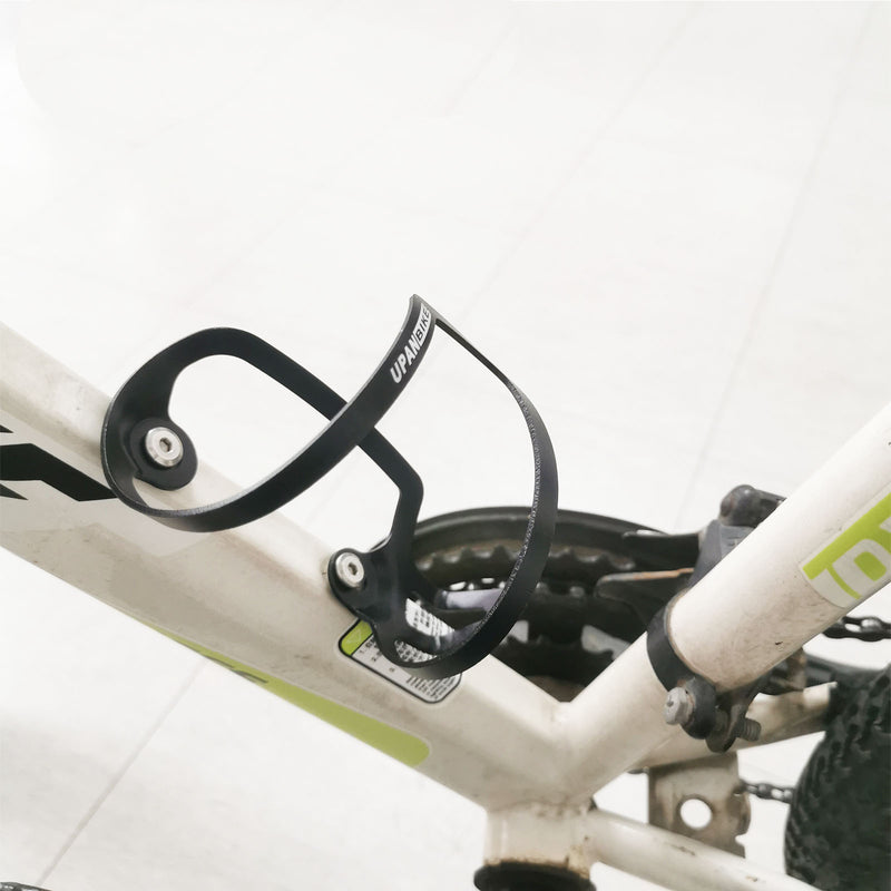 B410 Bottle Cage